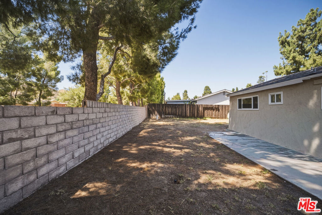 29221 Florabunda Road Property Photo 18