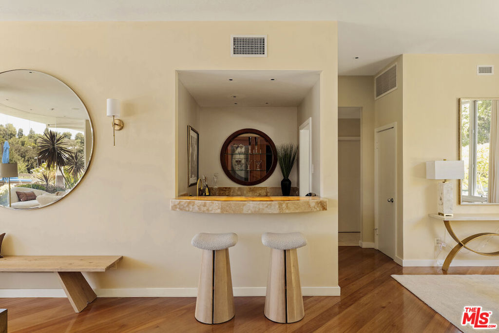 4101 Clear Valley Drive Property Photo 16