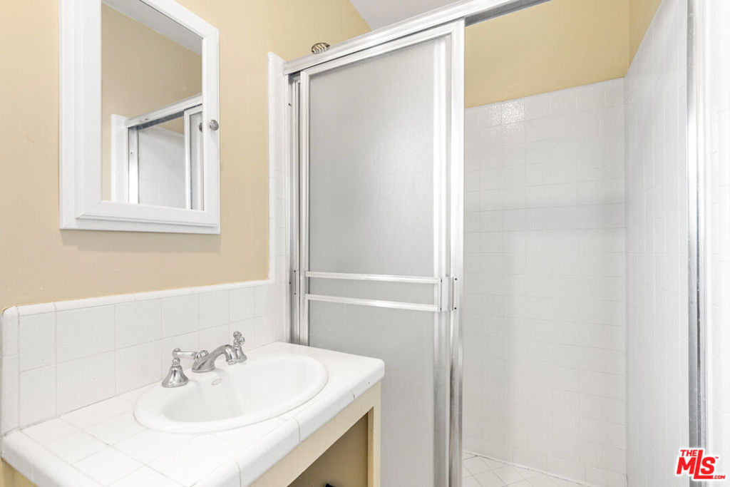 6704 Bedford Avenue Property Photo 22