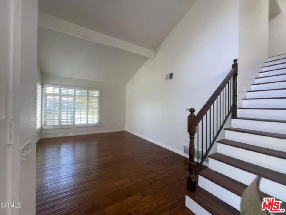 1024 Laguna Terrace Property Photo 5