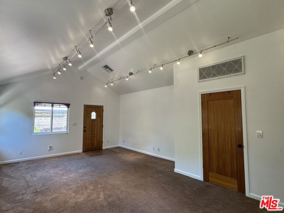 4535 Matilija Avenue Property Photo 12