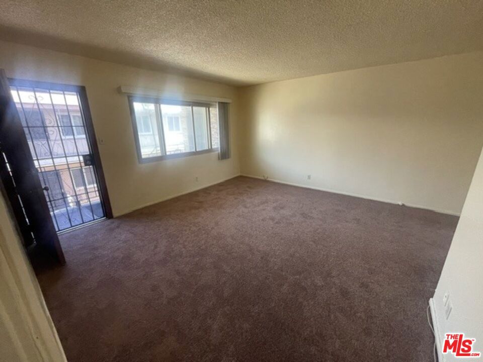 628 S Osage Avenue 7 Property Photo 5