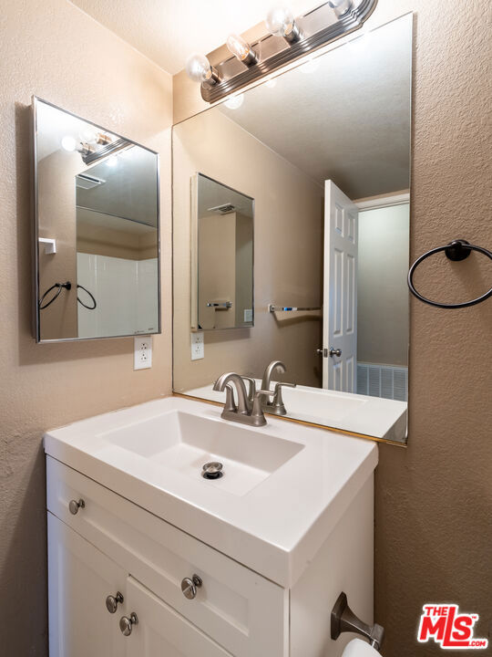7204 Emerson Avenue Property Photo 29