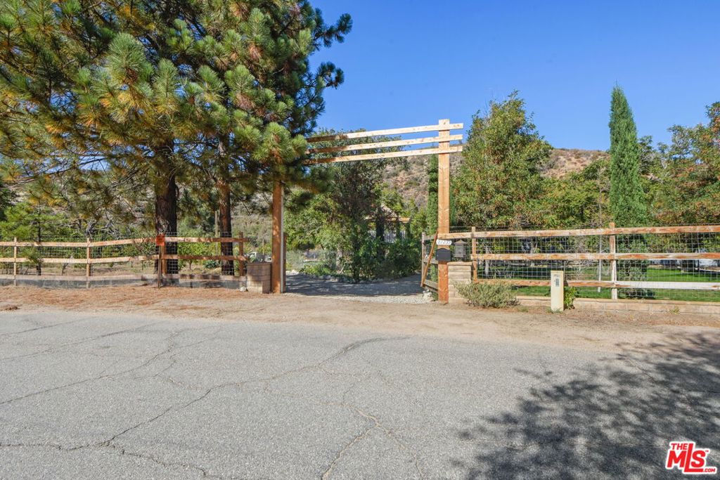 27235 Pine Canyon Road Property Photo 1