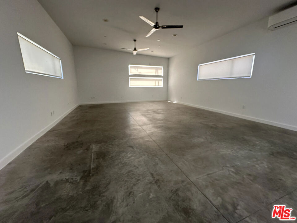 5408 Sepulveda Boulevard Property Photo 8