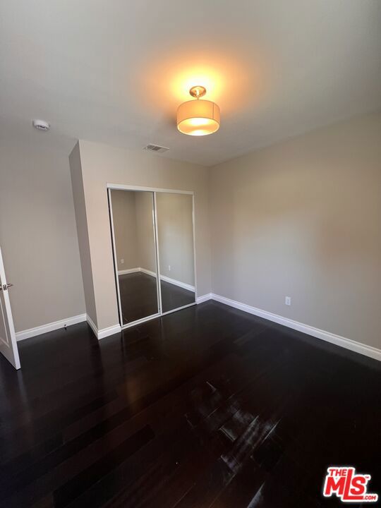 7865 Bleriot Avenue Property Photo 12
