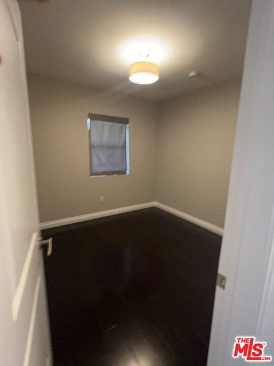 7865 Bleriot Avenue Property Photo 13