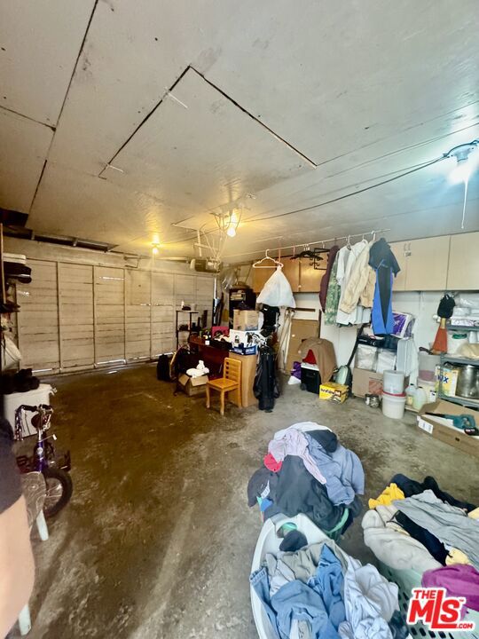 11416 Venice Boulevard Property Photo 9
