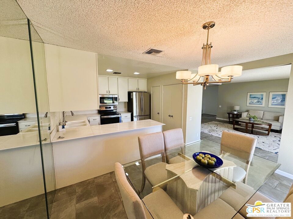 2615 N Whitewater Club Drive A Property Photo 4