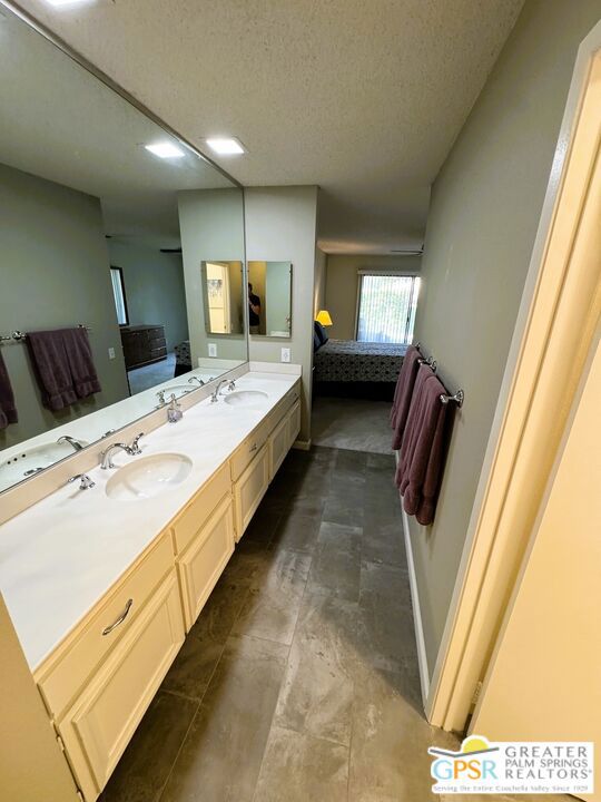 2615 N Whitewater Club Drive A Property Photo 14