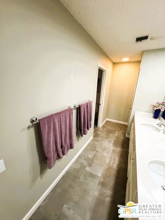 2615 N Whitewater Club Drive A Property Photo 16