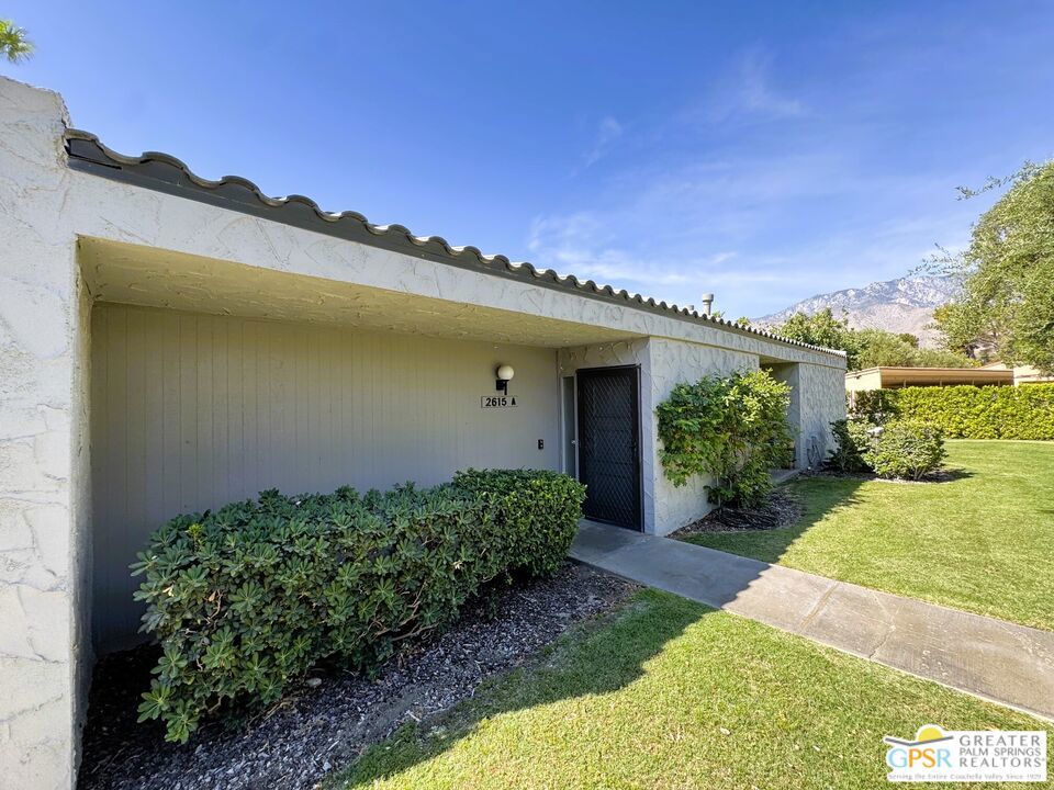 2615 N Whitewater Club Drive A Property Photo 28