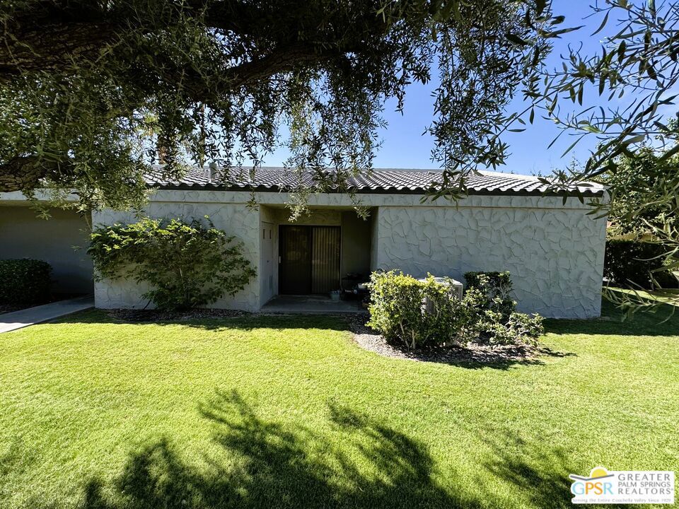 2615 N Whitewater Club Drive A Property Photo 30