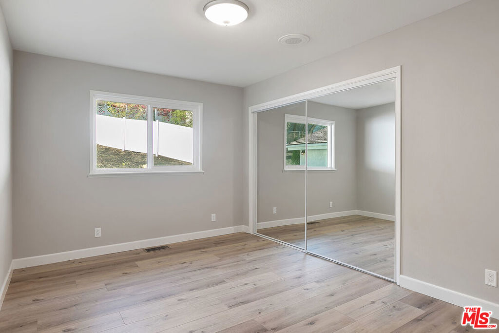 23937 Jensen Drive Property Photo 15