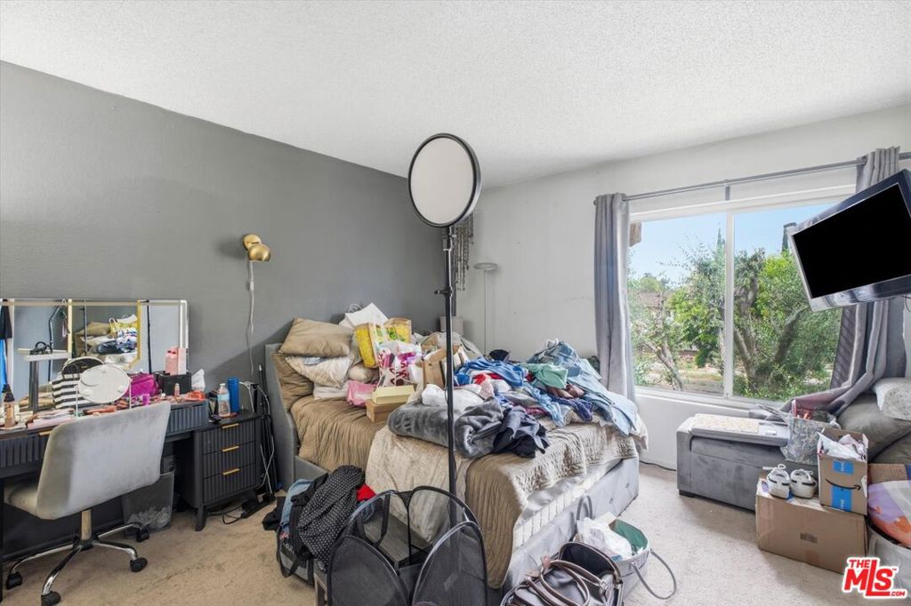 12940 Riverside Drive 201 Property Photo 12