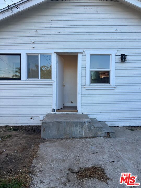 1028 Broad Avenue Property Photo 5
