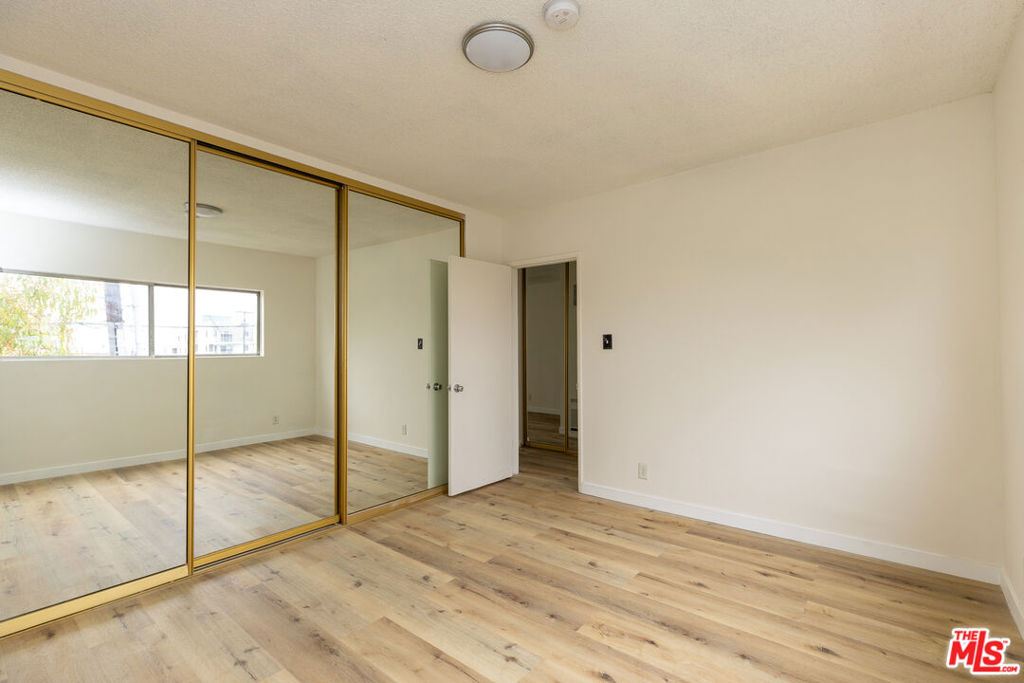 1295 Federal Avenue 14 Property Photo 13