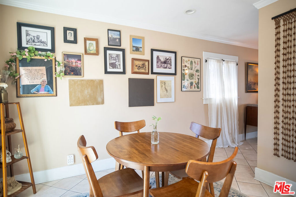 4224 E 11th Street Property Photo 5
