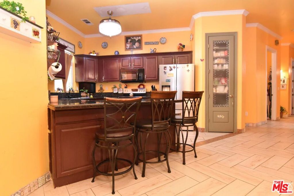 3724 Rock Meadow Court Property Photo 4
