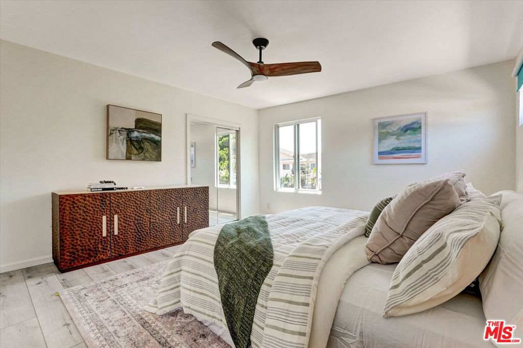 11803 National Boulevard Property Photo 13