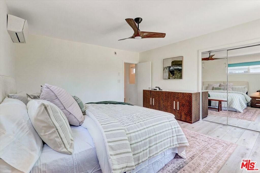 11803 National Boulevard Property Photo 15