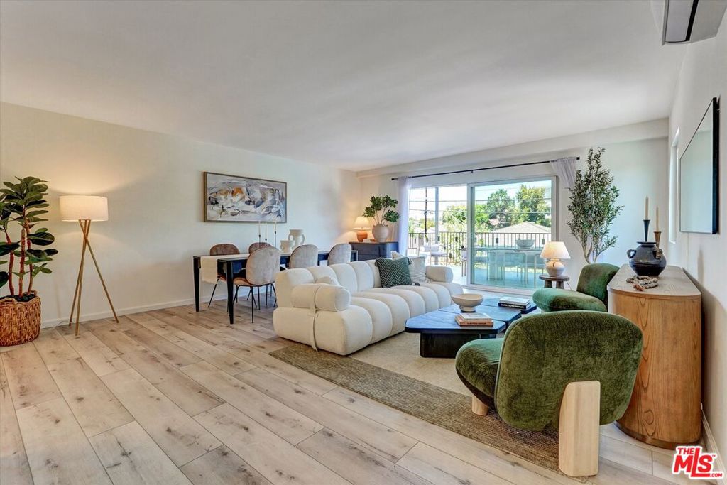 11803 National Boulevard Property Photo 18
