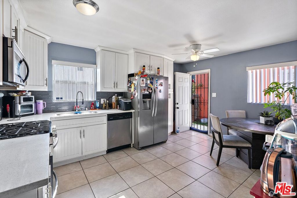 7414 Brighton Avenue Property Photo 8