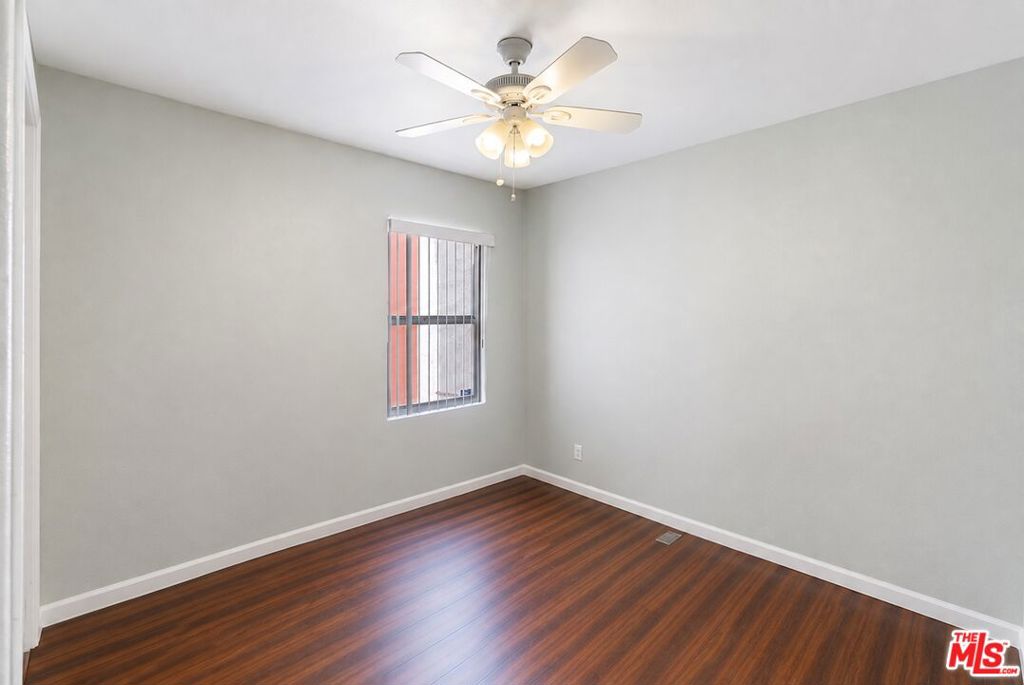 7414 Brighton Avenue Property Photo 19