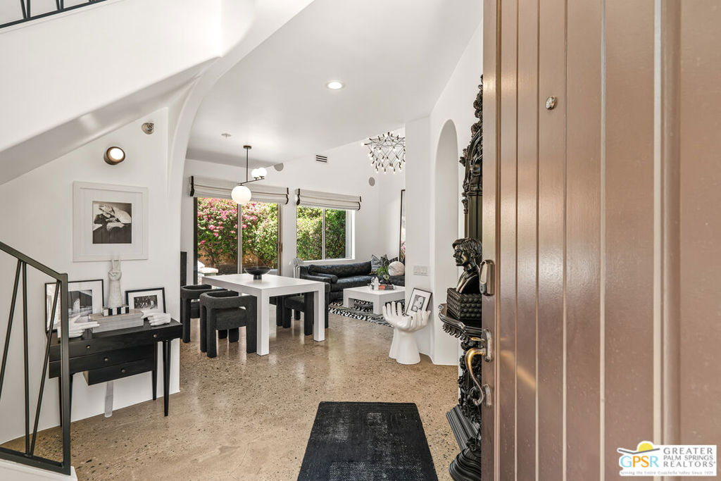 303 Ameno Drive Property Photo 10