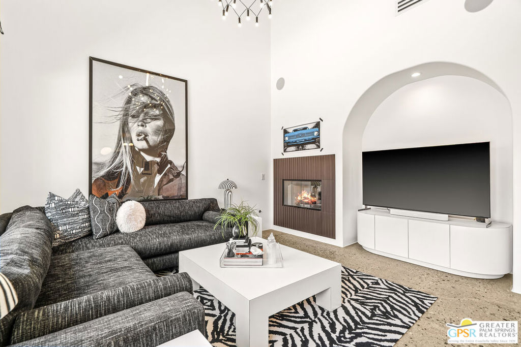 303 Ameno Drive Property Photo 16