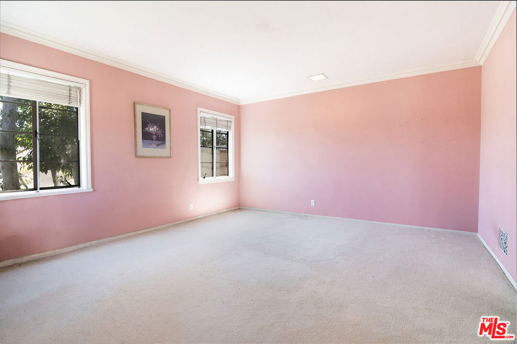 3050 Motor Avenue Property Photo 20