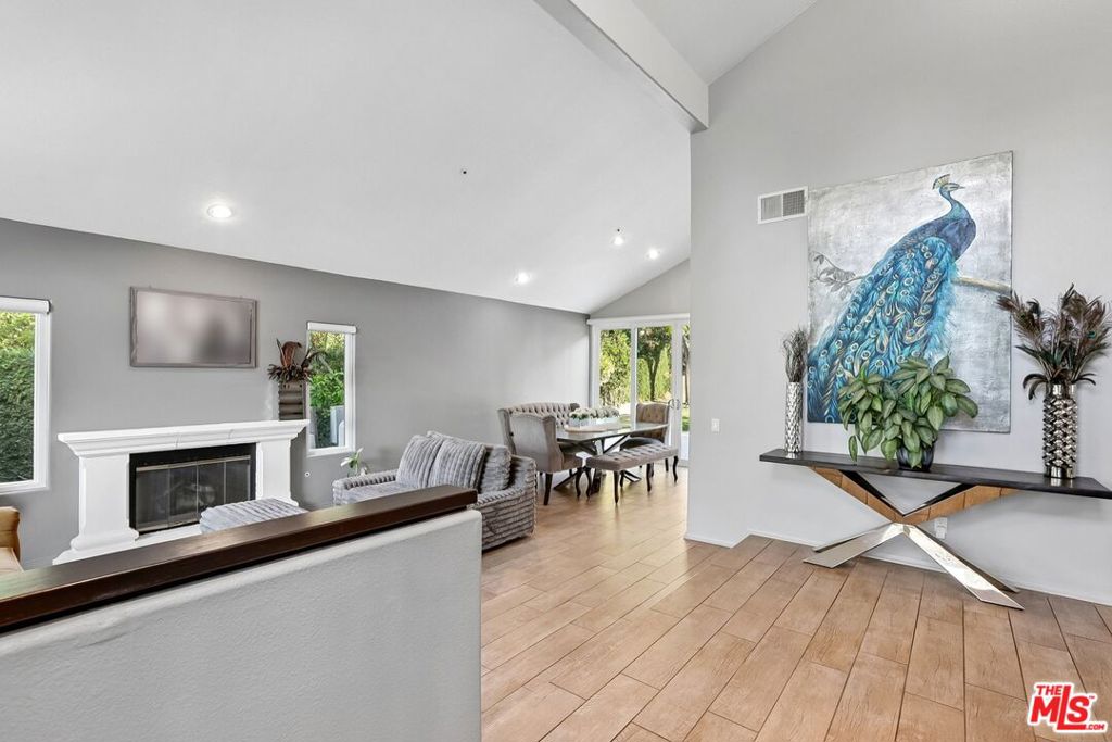 17807 Tuscan Drive Property Photo 8