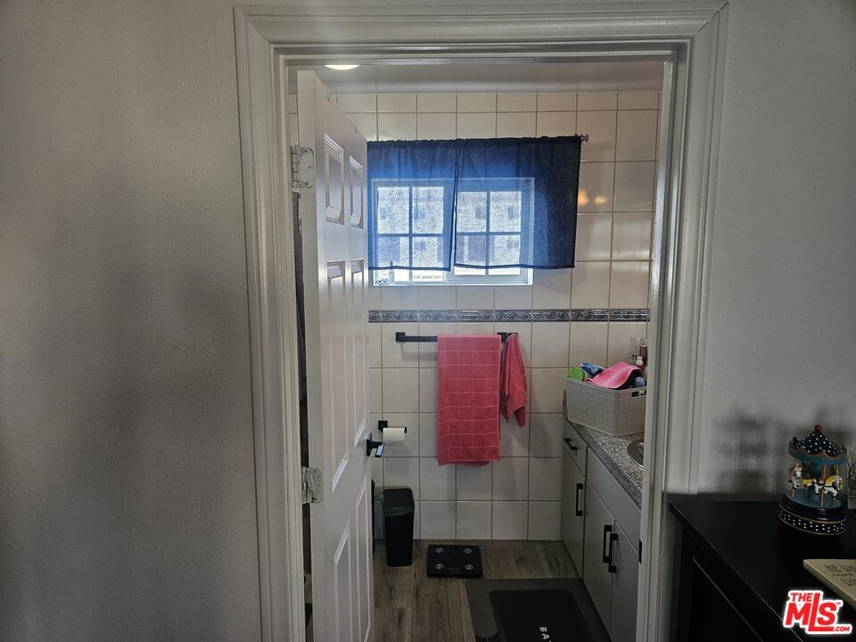 4922 W 104th Street Property Photo 26