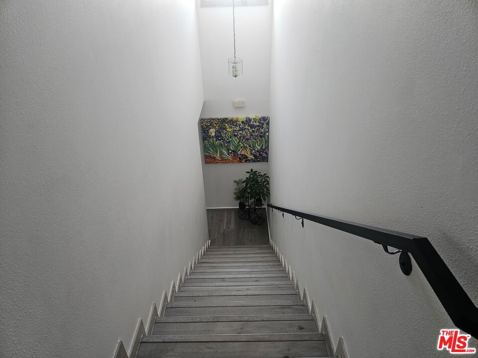 4922 W 104th Street Property Photo 29