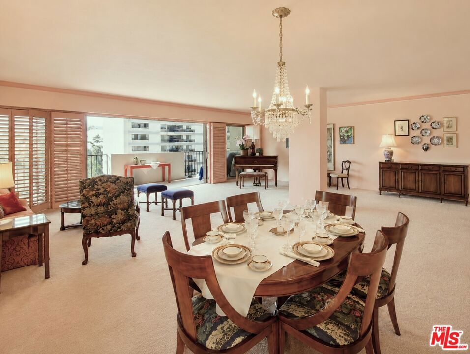 10450 Wilshire Boulevard 10j Property Photo 11