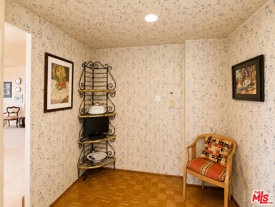 10450 Wilshire Boulevard 10j Property Photo 22