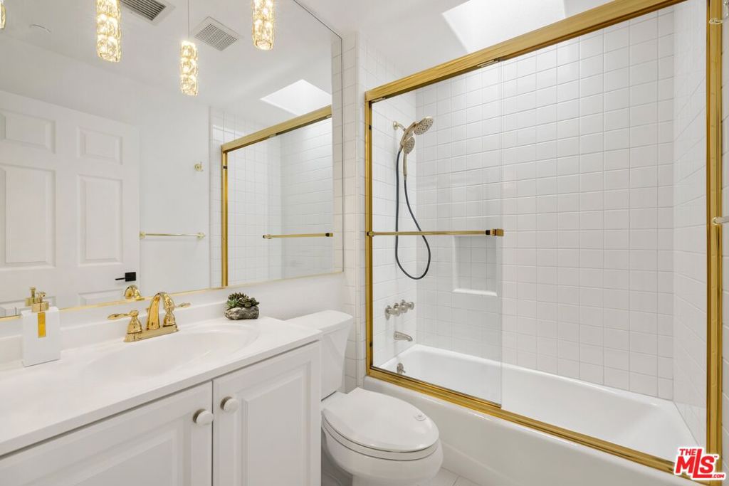 14100 Dickens Street 2 Property Photo 12
