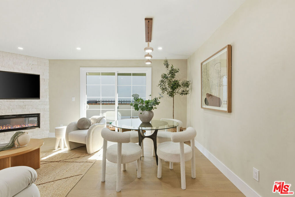 4738 La Villa Marina A Property Photo 6