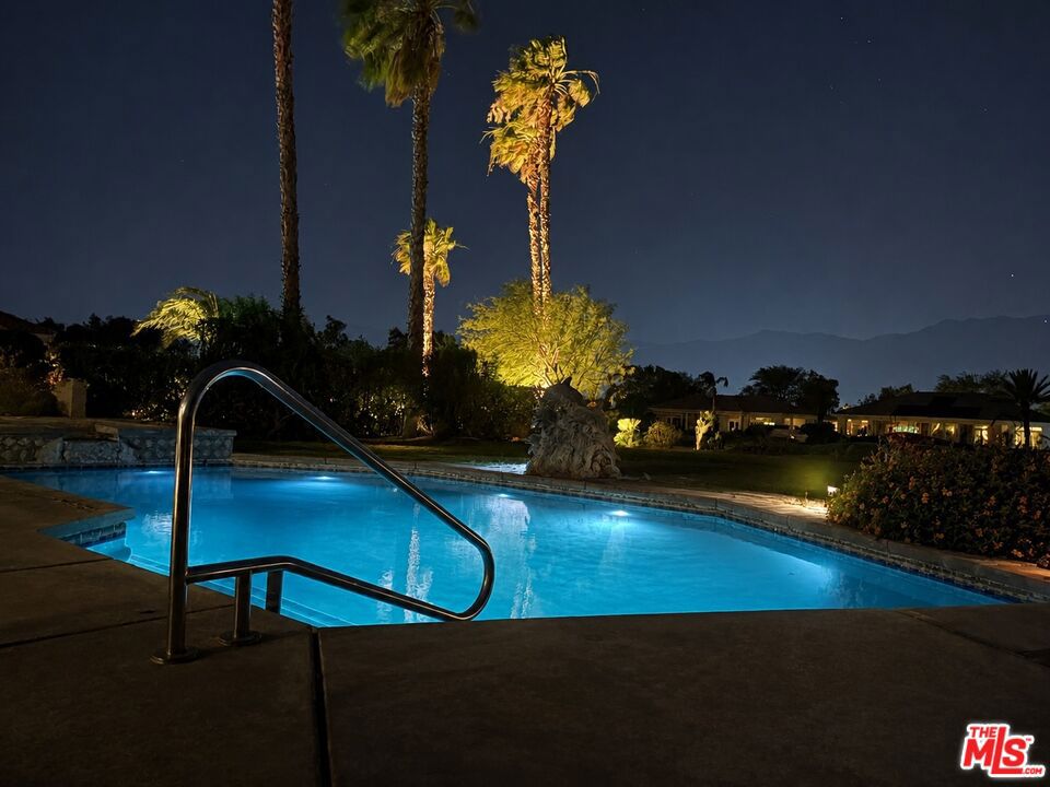 39 Via Bella Property Photo 1