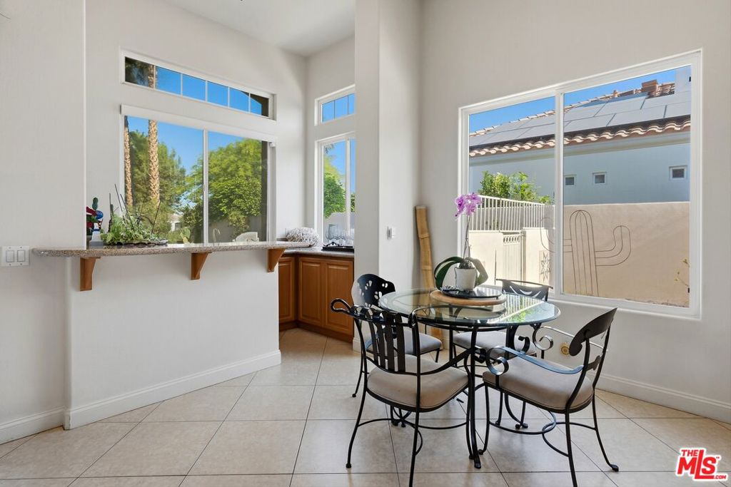 39 Via Bella Property Photo 20