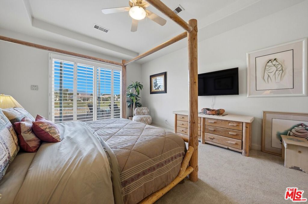 39 Via Bella Property Photo 32