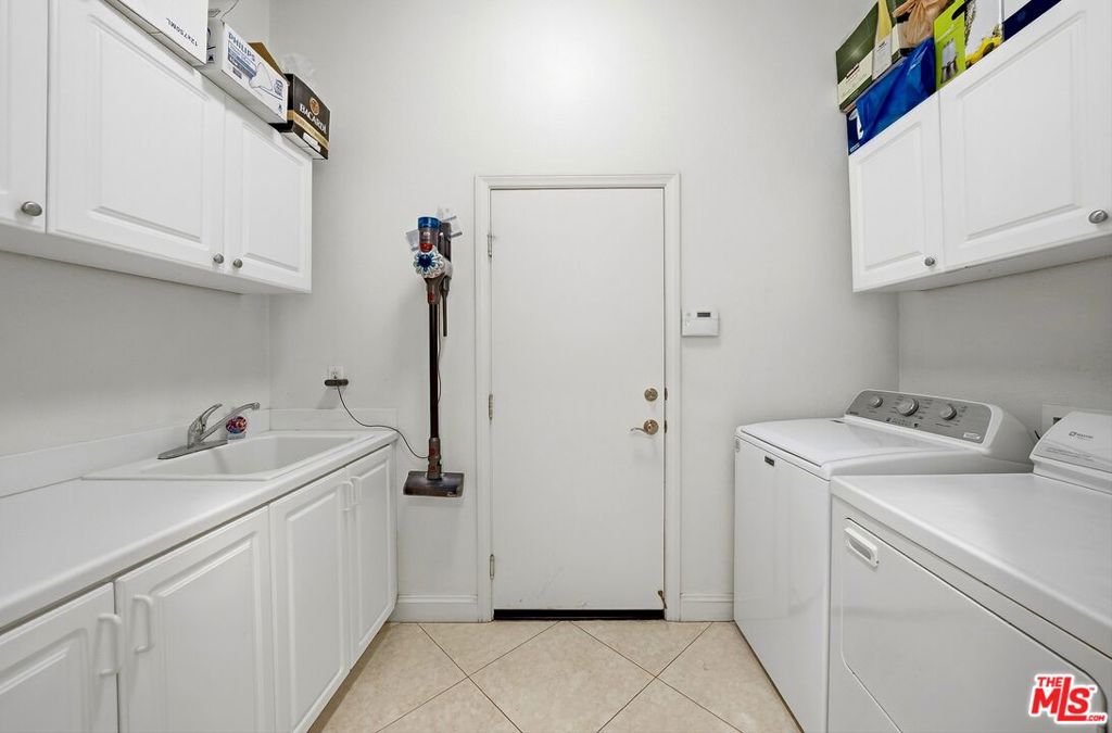 39 Via Bella Property Photo 42