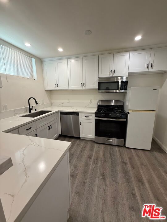 6006 W Pico Boulevard 1/2 Property Photo 1