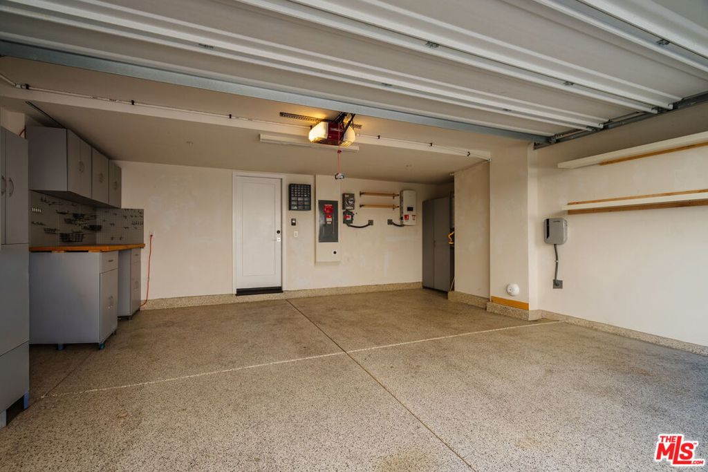 2911 Exposition Place 1 Property Photo 47