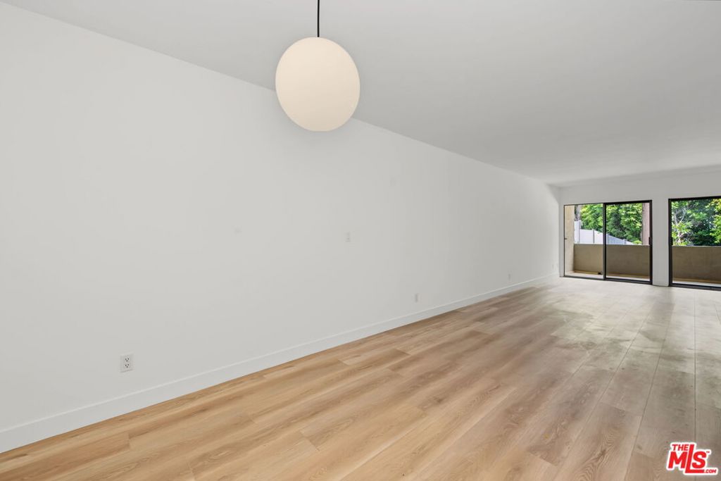 16169 W Sunset Boulevard 203 Property Photo 11