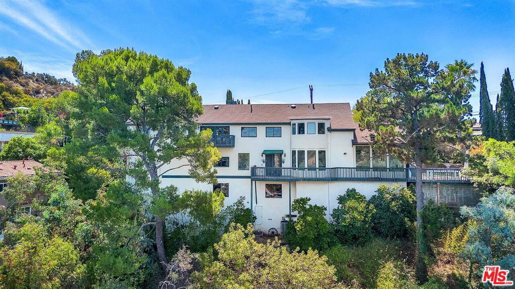 26865893 Property Photo 1