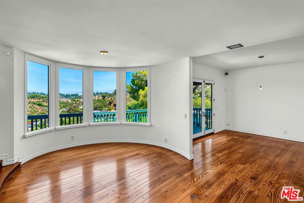 26865893 Property Photo 10
