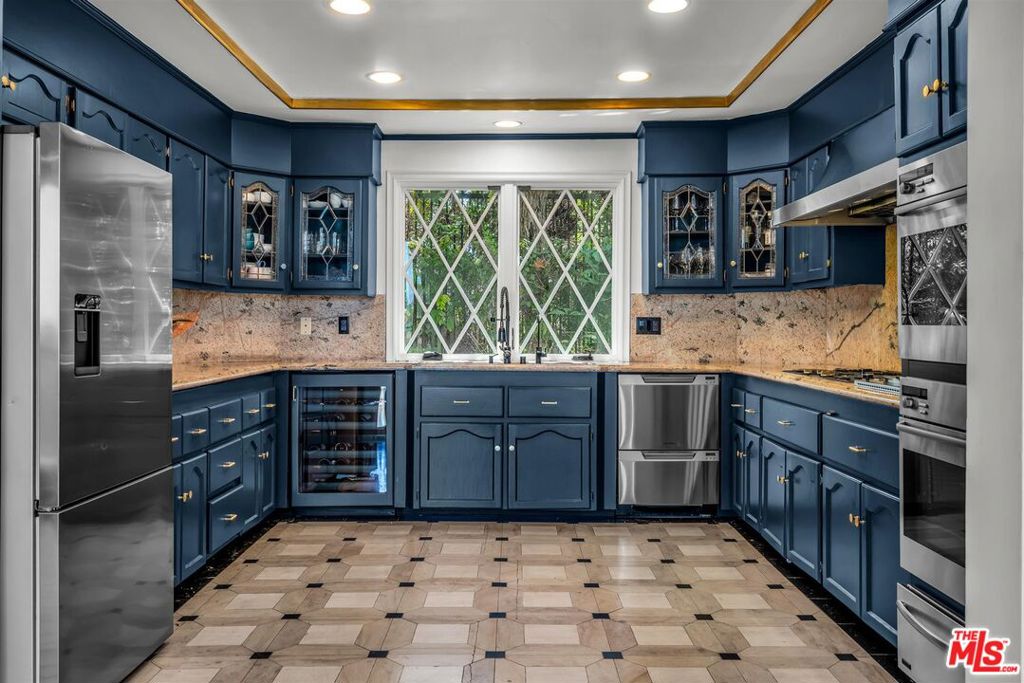 26865893 Property Photo 14