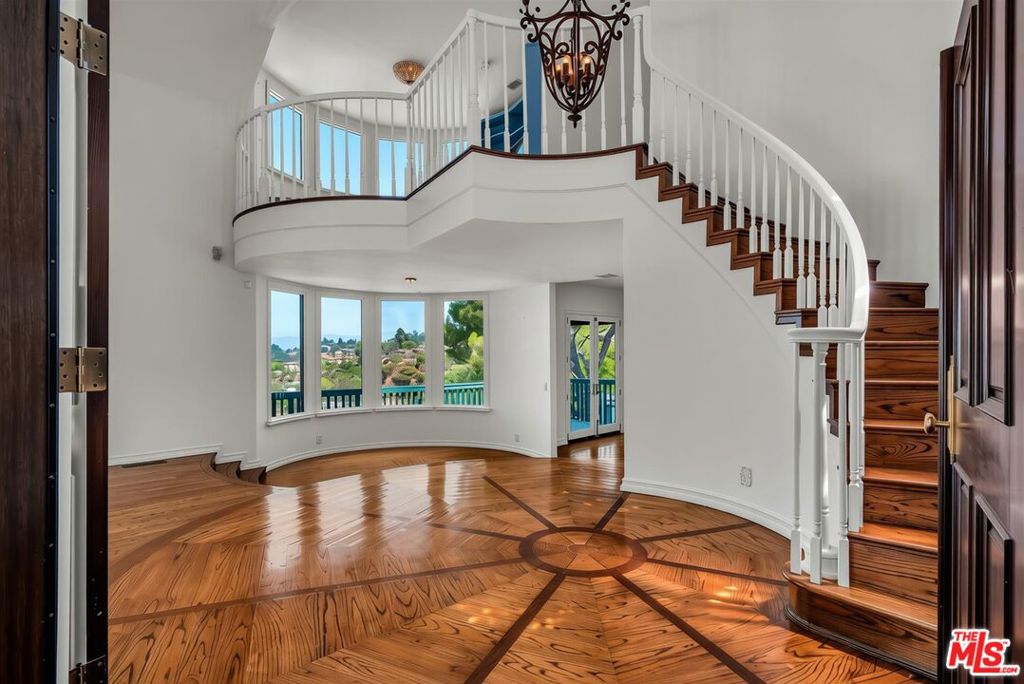 26865893 Property Photo 18