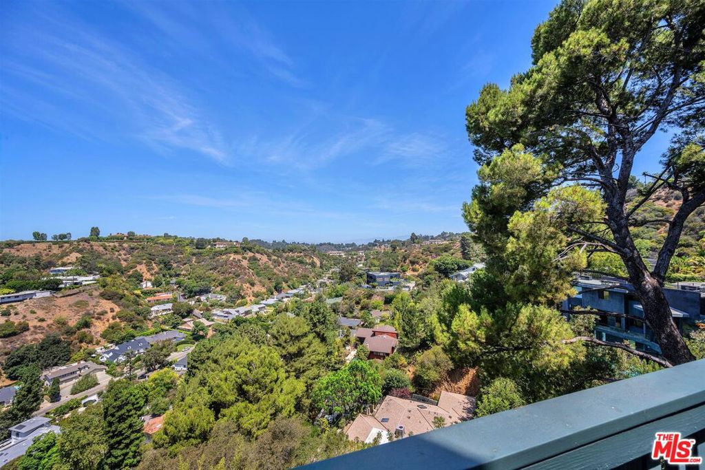 26865893 Property Photo 47